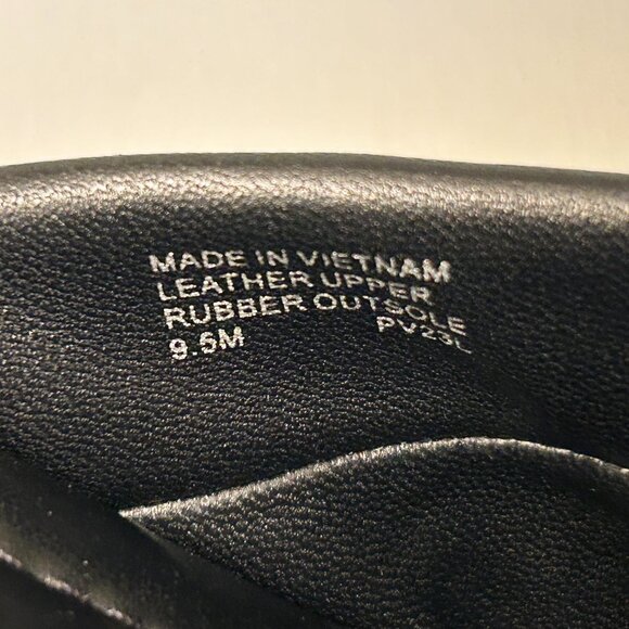 Michael Kors Elena Flat Slide - Picture 10 of 12